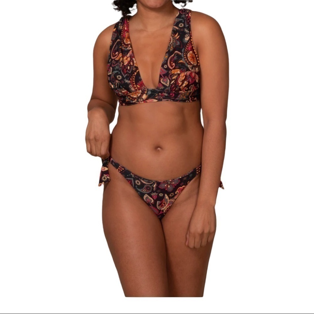 Byron bay ellie bralette bikini top - paisley